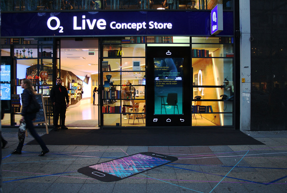 Samsung Galaxy @ o2 Live Store – Tape Art von DUMBO AND GERALD